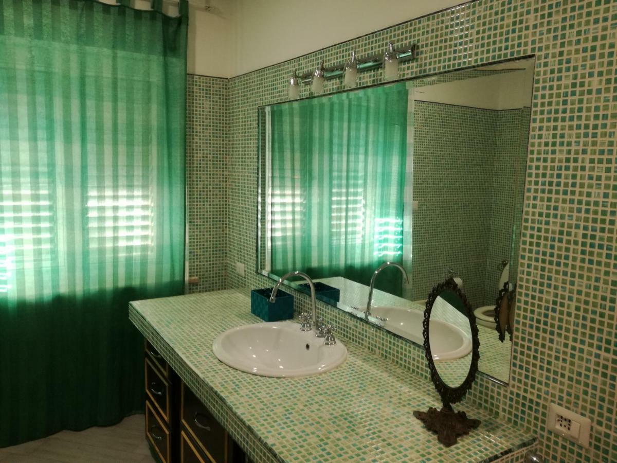 Casa Vacanze Villa Carmela Porto Torres Cameră foto